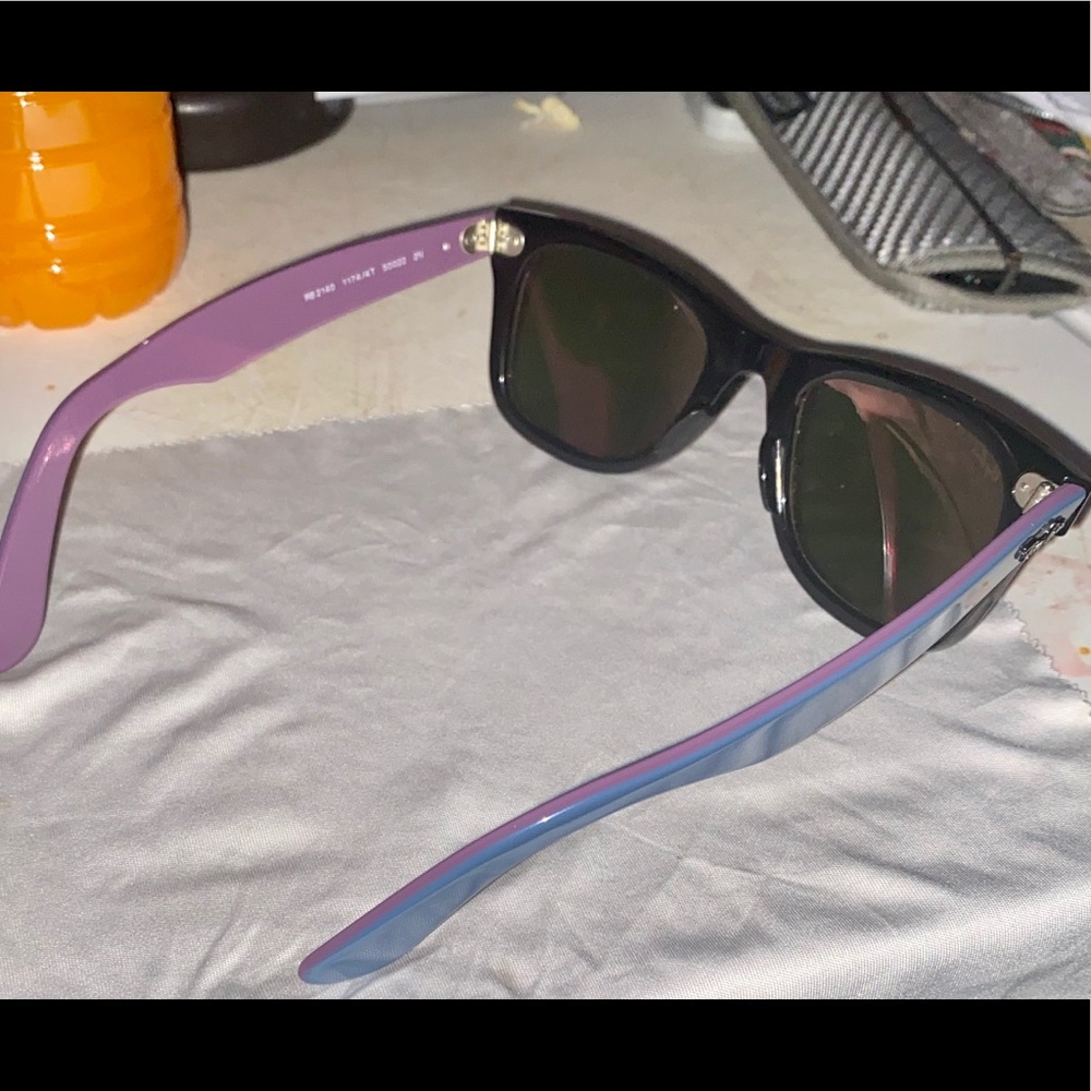 3 Tone Ray Bans Mirrored lenses, no scratches